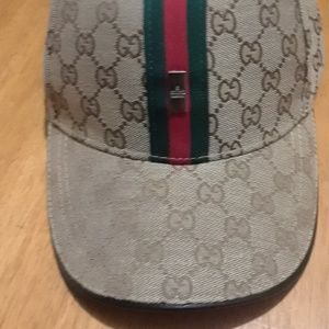 Gucci hat